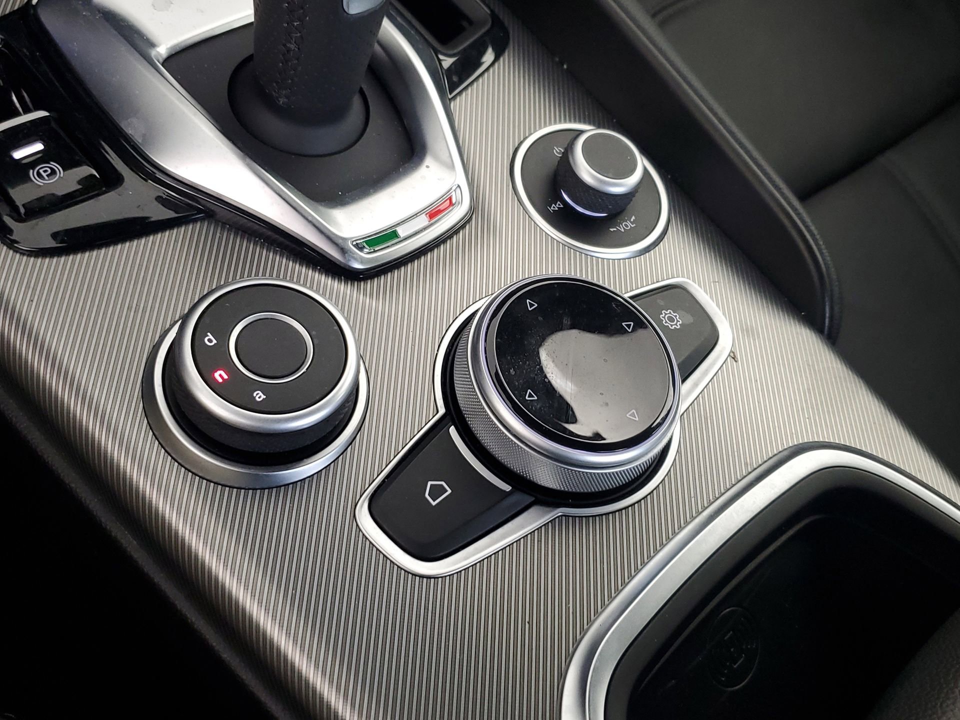 Used 2024 Alfa Romeo Giulia Ti w/ Active Assist Plus Package image 42