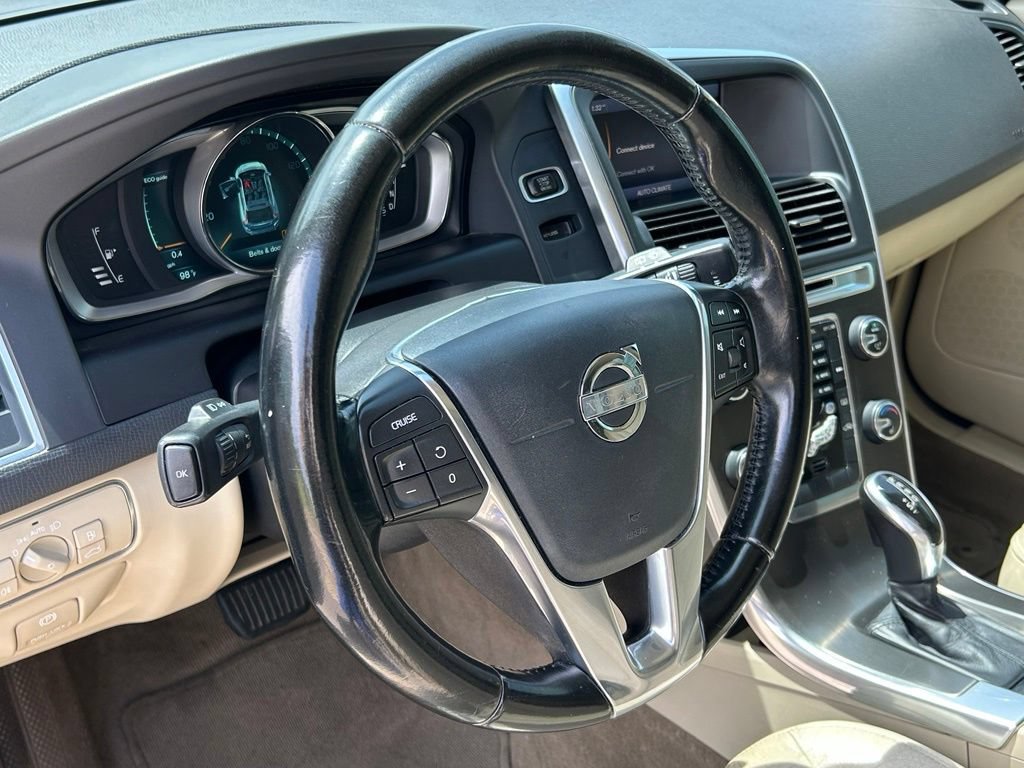 Used 2014 Volvo XC60 3.2 FWD image 17