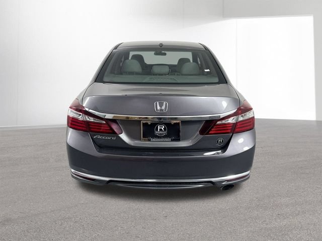 Used 2016 Honda Accord EX image 32