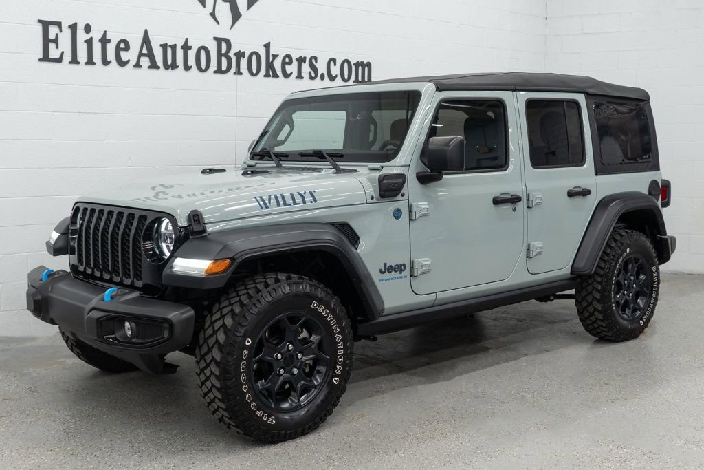 Used 2023 Jeep Wrangler Unlimited w/ 8.4" Radio Group AWD/4WD image 8