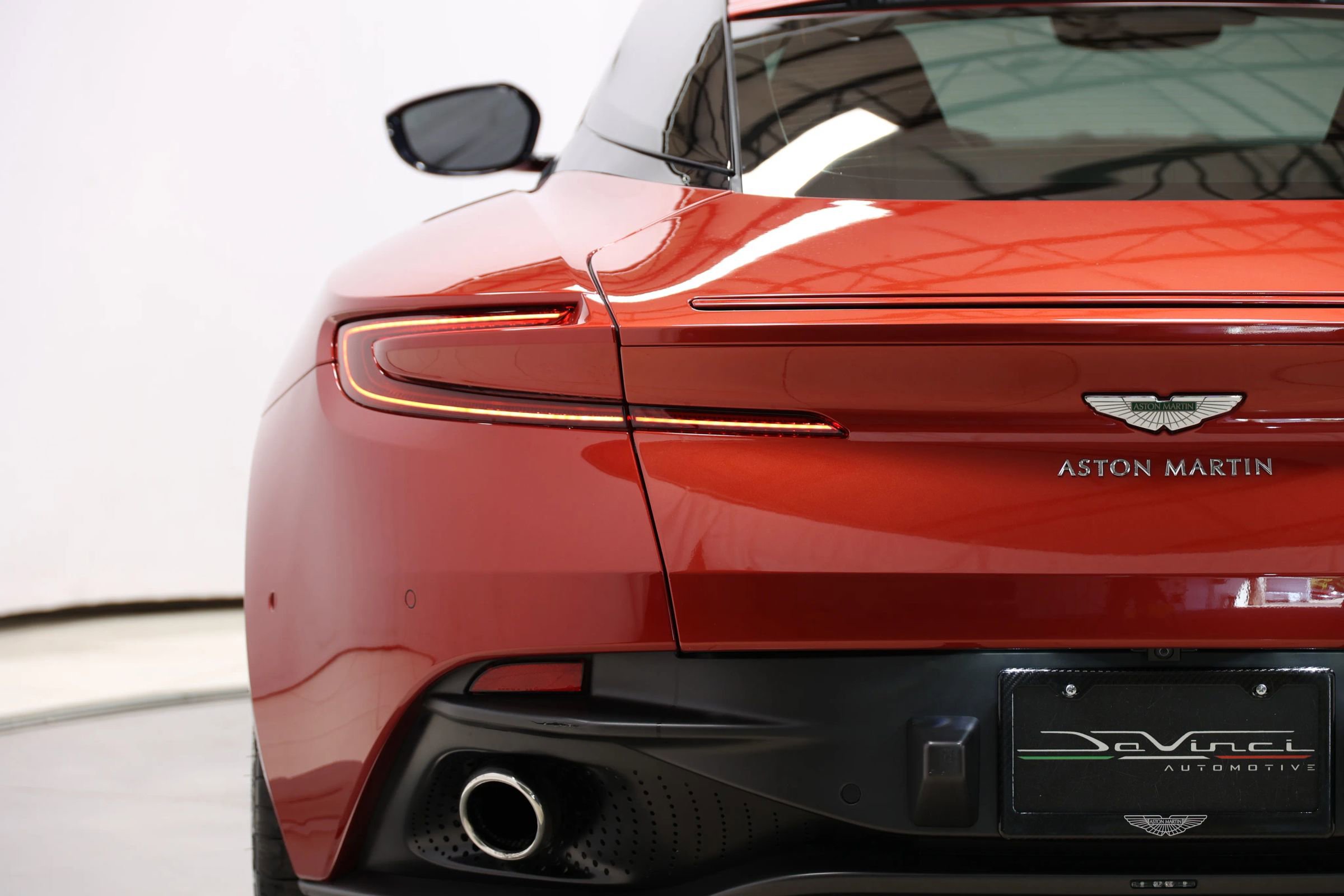 Used 2018 Aston Martin DB11 V12 image 47