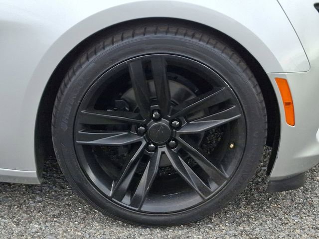 Used 2018 Chevrolet Camaro LT w/ RS Package RWD image 8