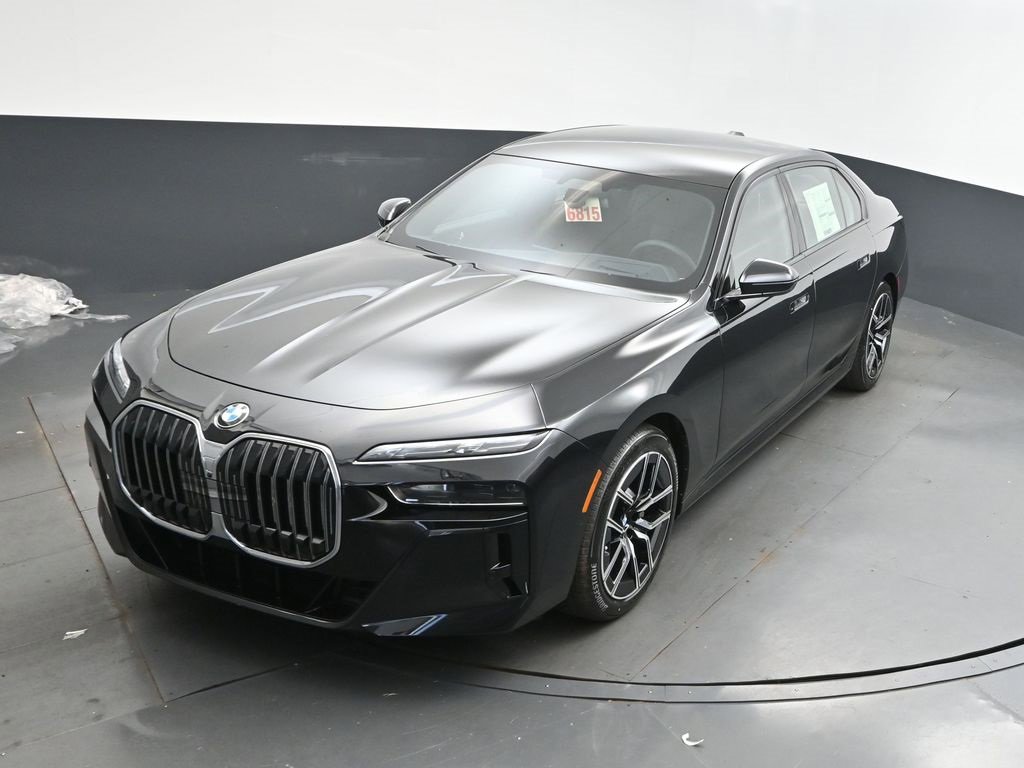 New 2026 BMW 740i xDrive w/ Executive Package image 13