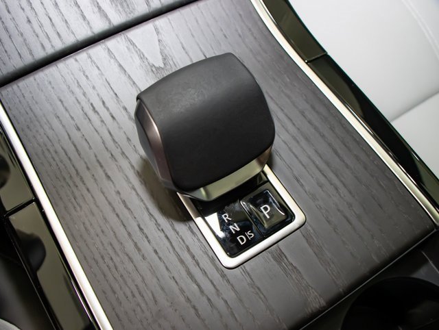 New 2026 Land Rover Range Rover Velar Dynamic SE image 18