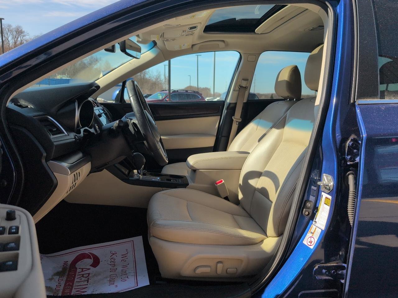 Used 2017 Subaru Outback 2.5i Limited image 9