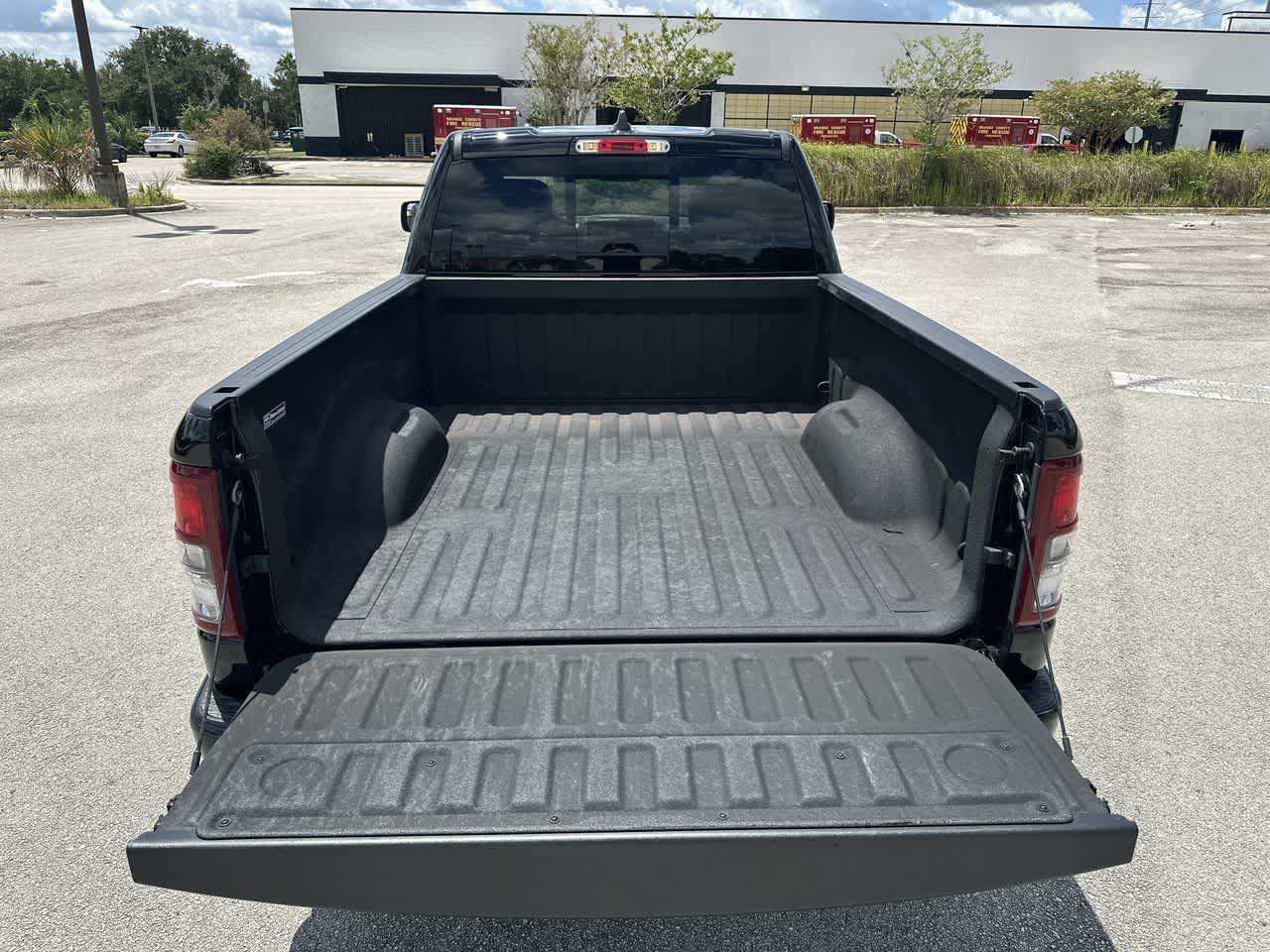 Certified 2024 RAM 1500 Tradesman w/ Night Edition AWD/4WD image 30