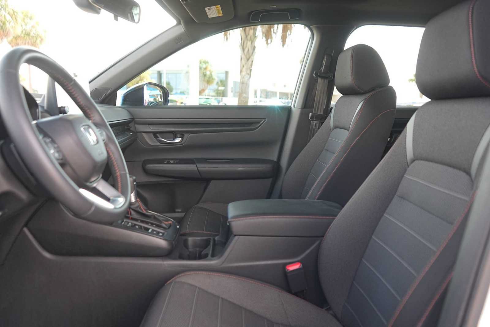 Used 2024 Honda CR-V Sport image 11