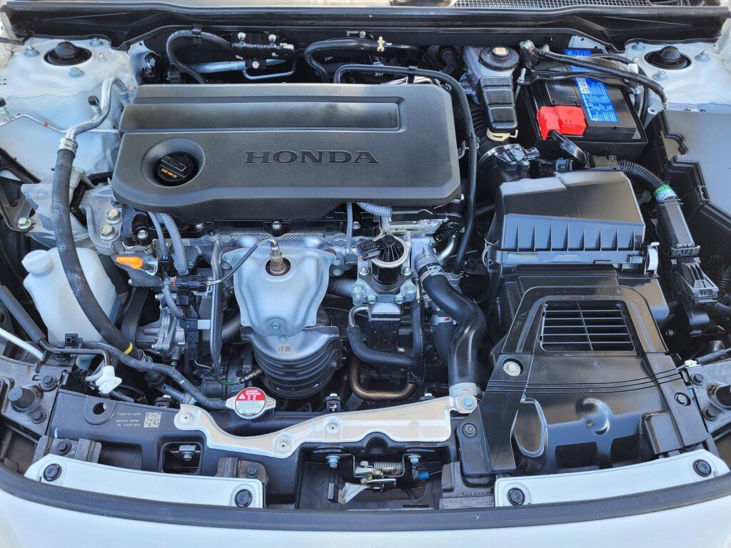 Certified 2025 Honda Civic Sport image 9