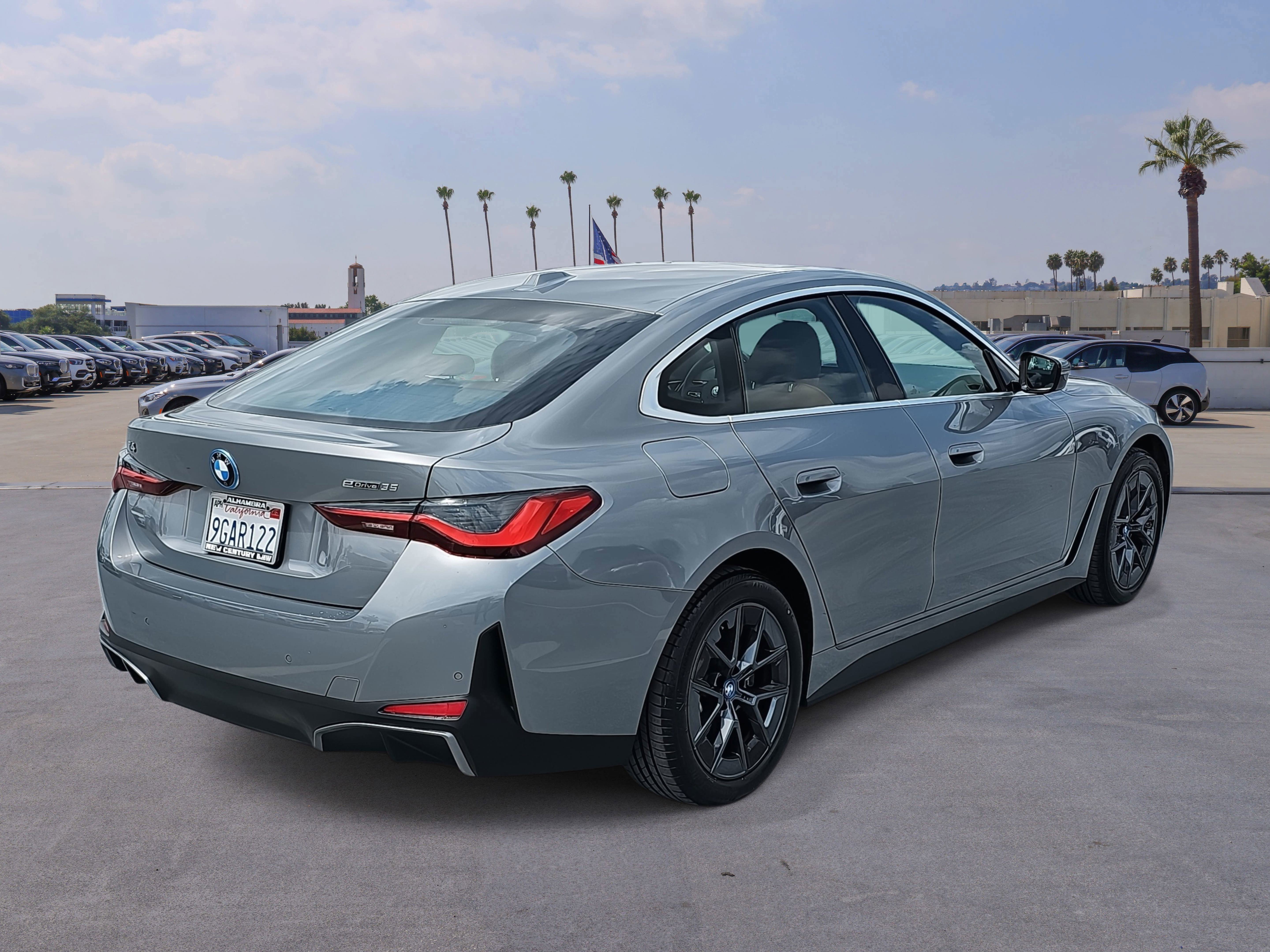 Certified 2023 BMW i4 eDrive35 w/ Premium Package RWD image 5
