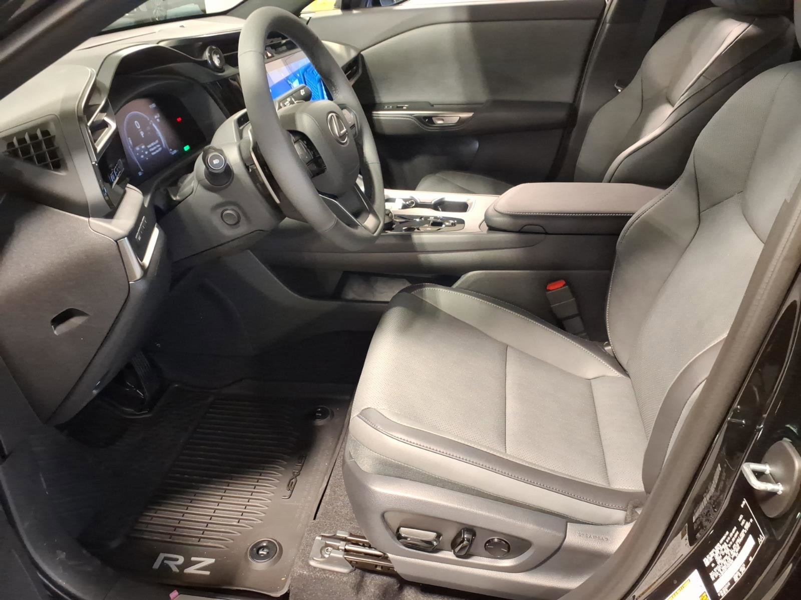 New 2026 Lexus RZ 450e AWD image 5