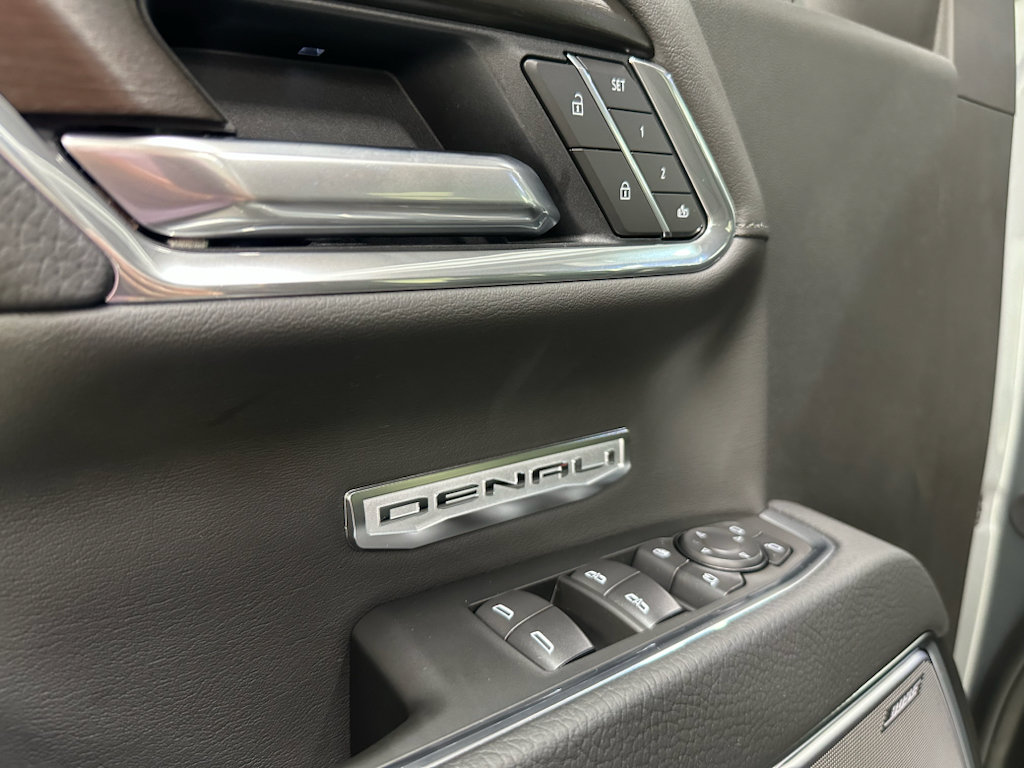Used 2026 GMC Sierra 1500 Denali w/ Denali Reserve Package AWD/4WD image 29