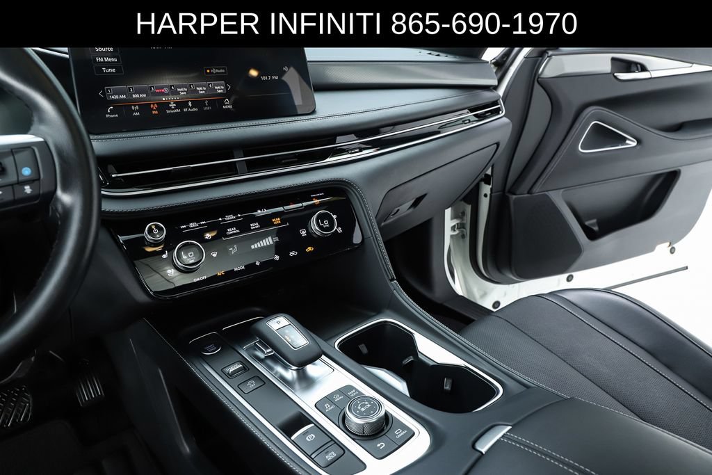 Used 2025 INFINITI QX60 Luxe w/ Black Edition AWD/4WD image 24