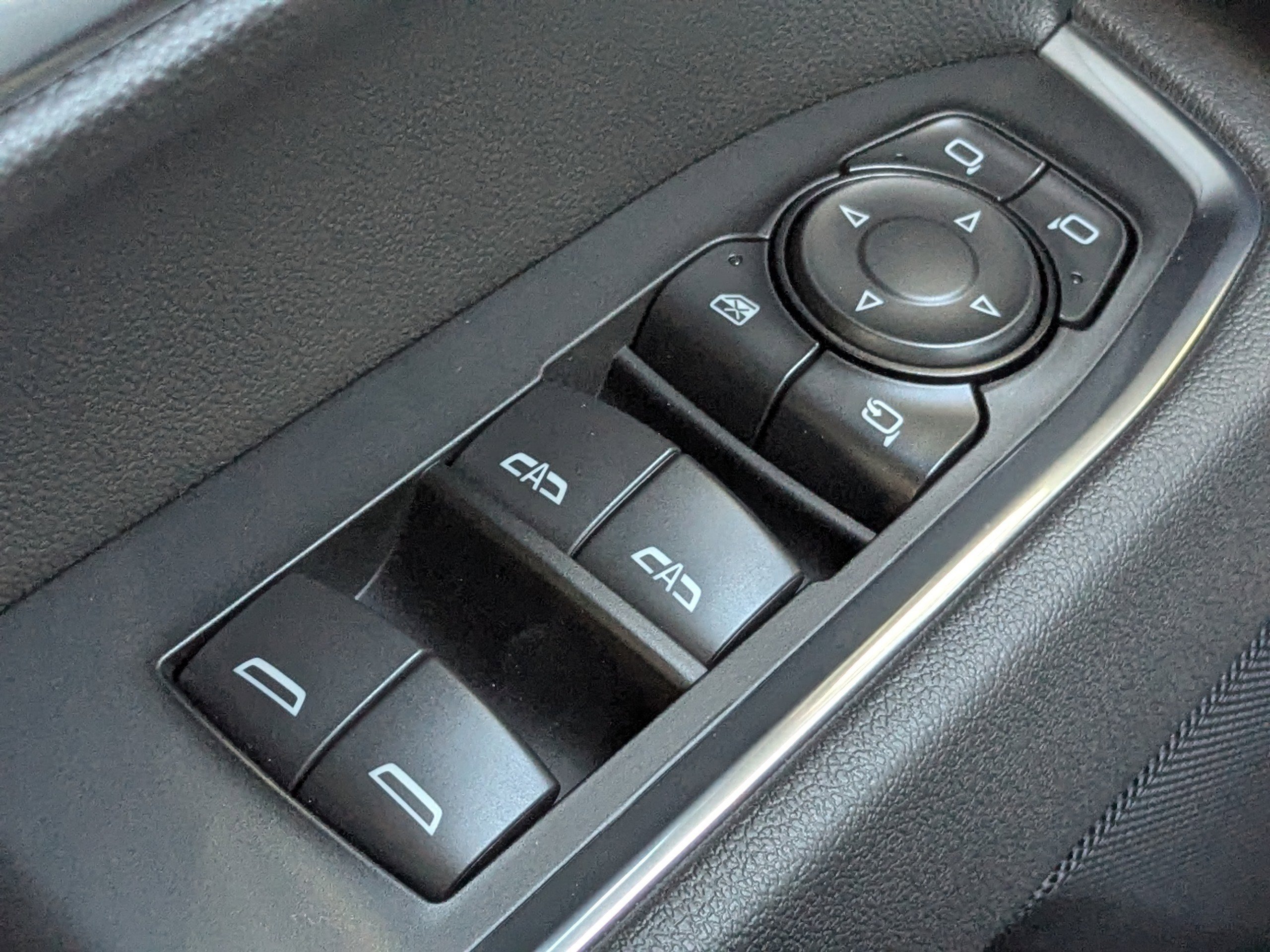 Used 2026 Chevrolet Silverado 1500 LTZ w/ LTZ Premium Texas Edition image 26