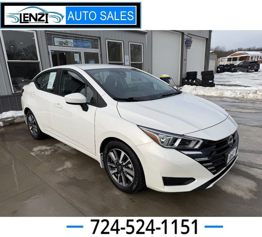 Used 2024 Nissan Versa SV w/ Trunk Package image 1