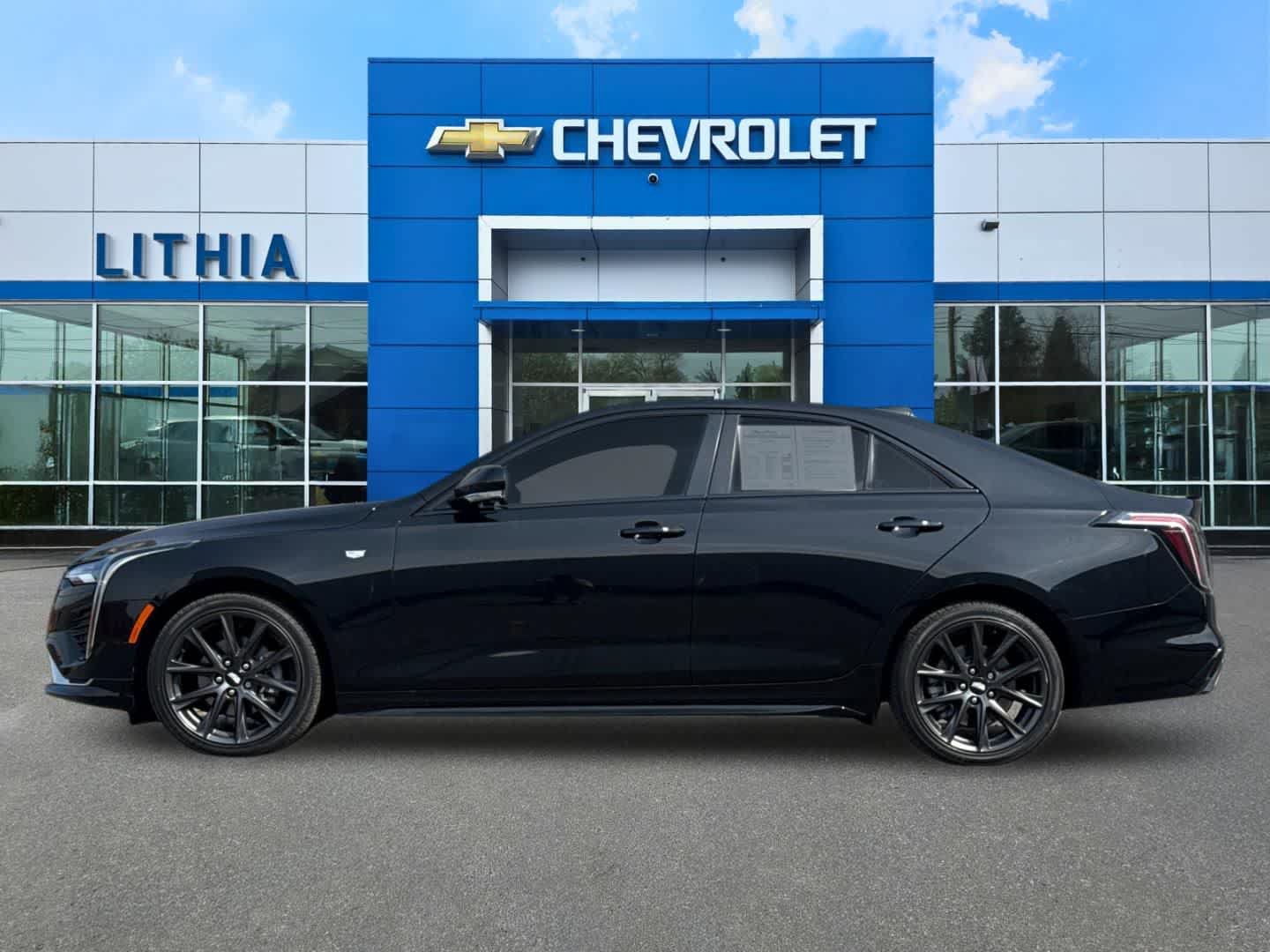 Used 2025 Cadillac CT4 Sport w/ Climate Package AWD/4WD image 5