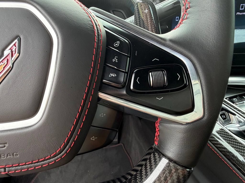 Used 2024 Chevrolet Corvette Z06 RWD image 32