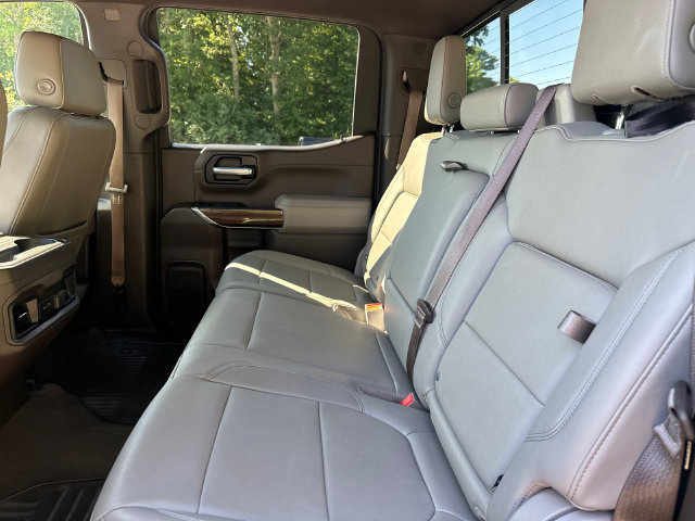 Used 2021 Chevrolet Silverado 1500 RST w/ Convenience Package II AWD/4WD image 16