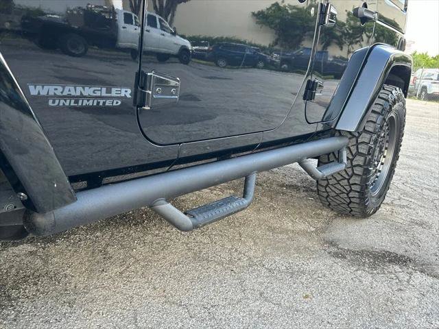 Certified 2017 Jeep Wrangler Unlimited Sahara AWD/4WD image 35
