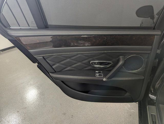 Used 2014 Bentley Flying Spur W12 image 16