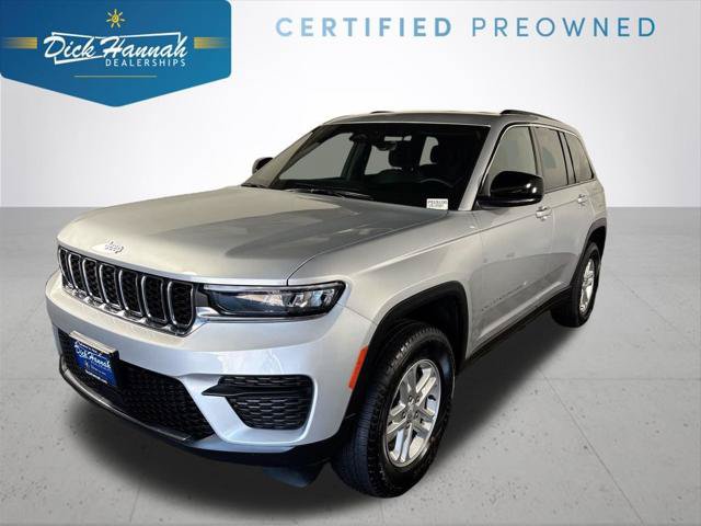 Certified 2025 Jeep Grand Cherokee Laredo w/ Luxury Tech Group I AWD/4WD image 1