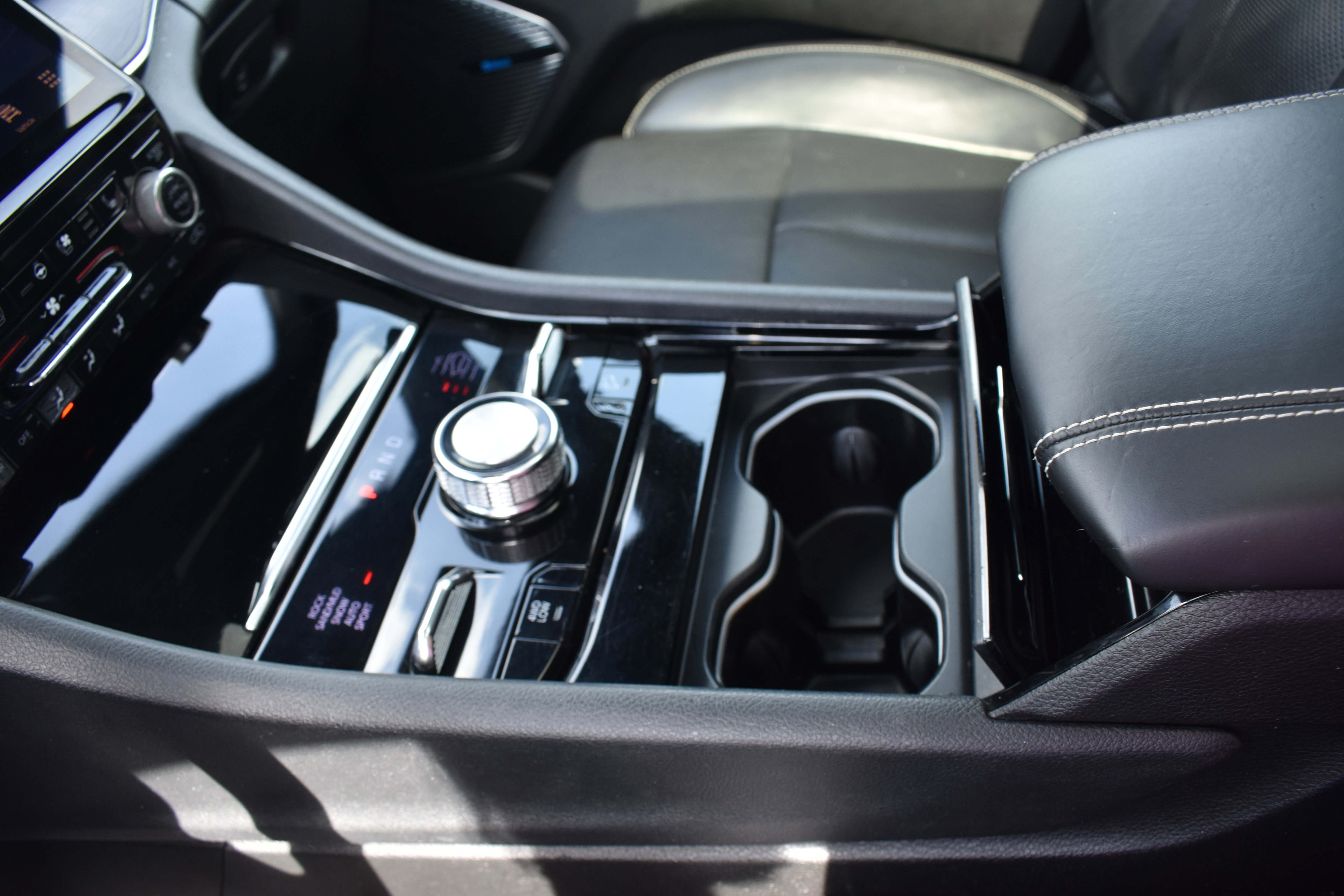 Used 2021 Jeep Grand Cherokee L Overland w/ Luxury Tech Group IV image 21