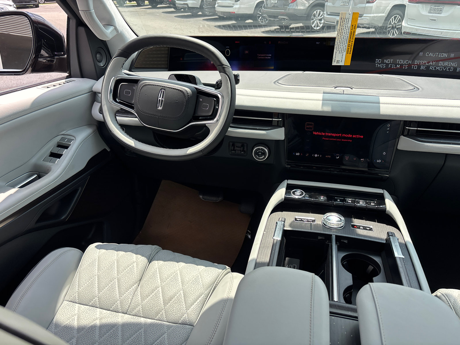 New 2027 Lincoln Navigator Black Label AWD/4WD image 30