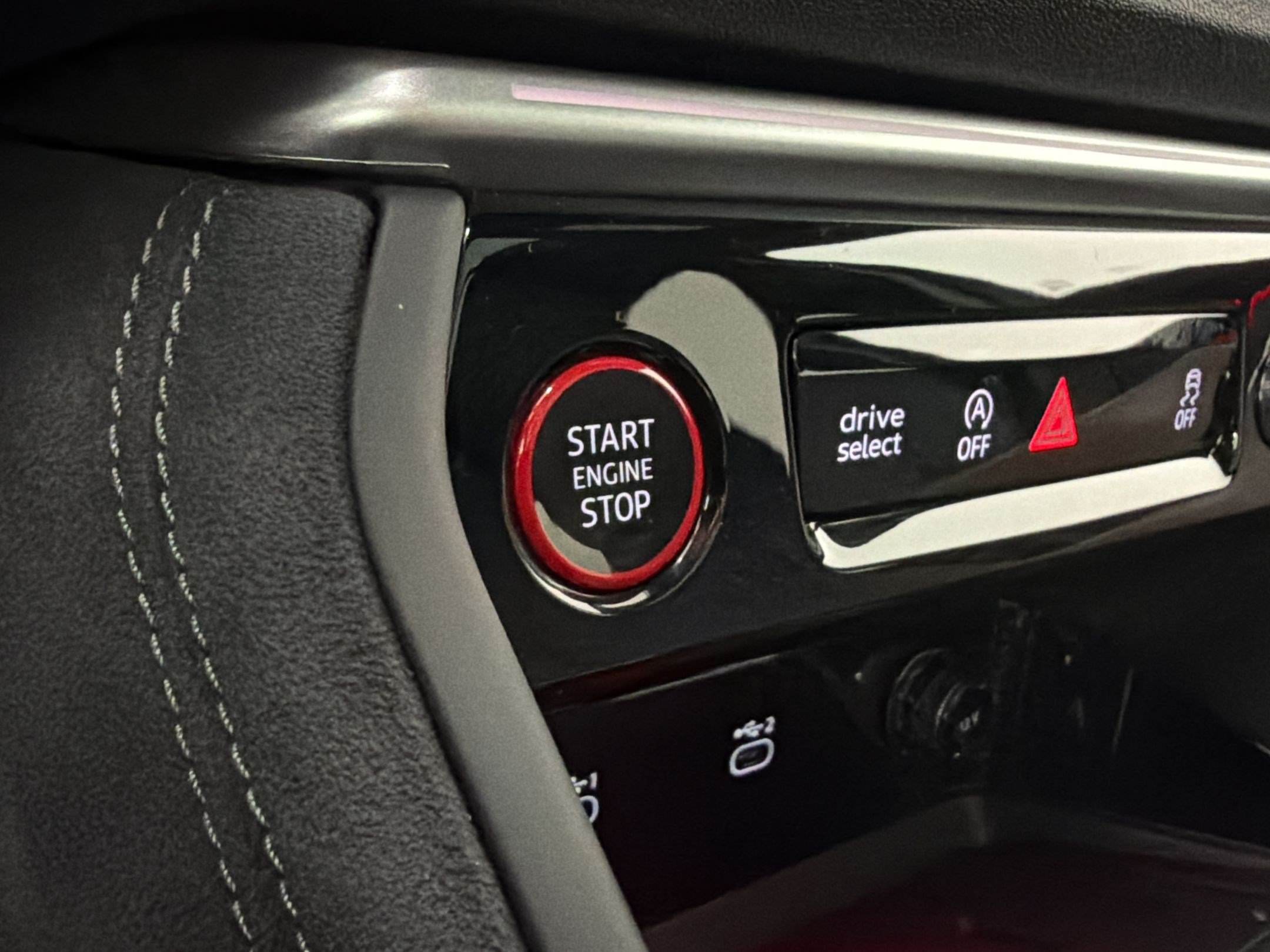 New 2026 Audi SQ5 Premium Plus AWD/4WD image 15