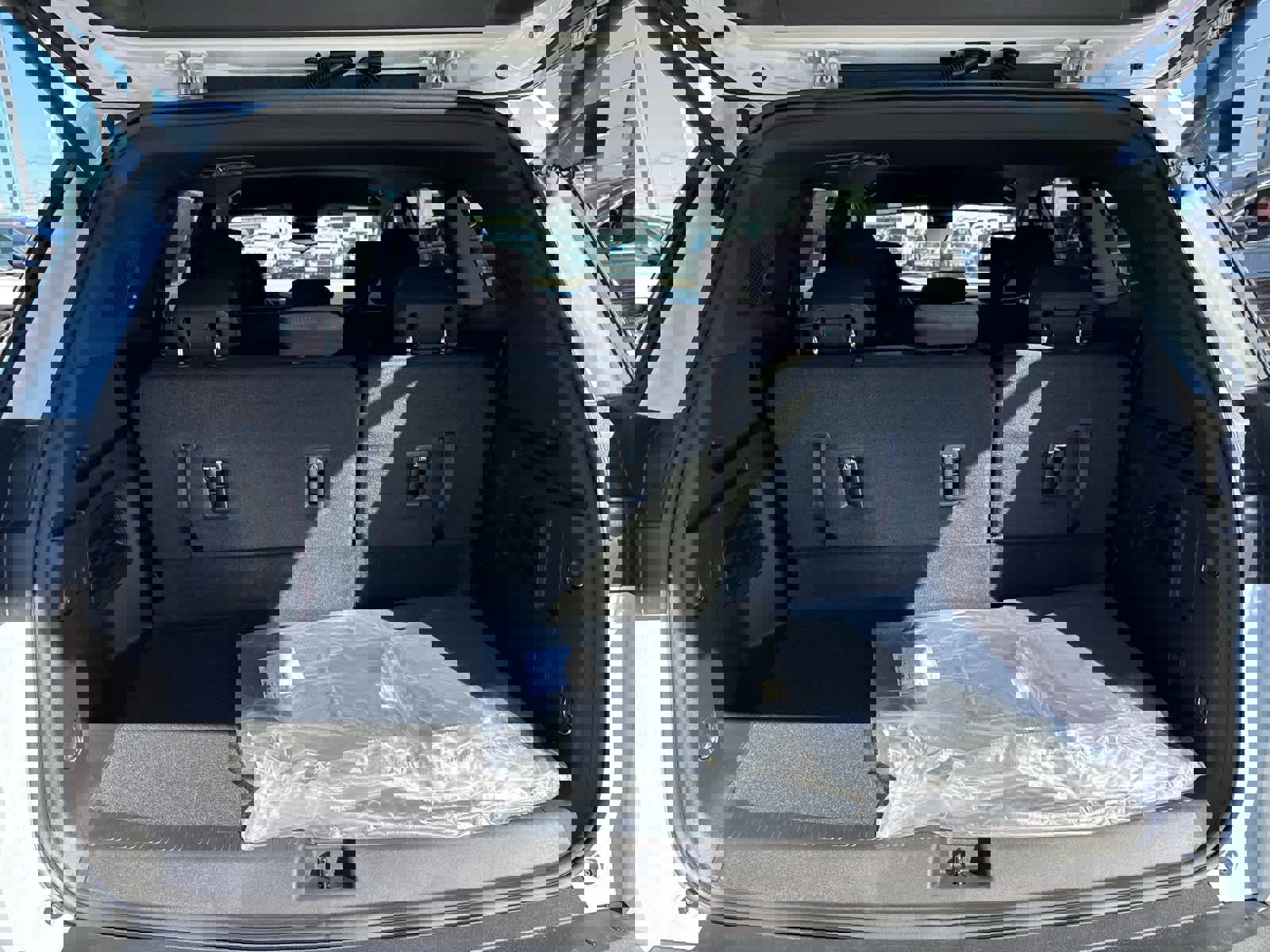 New 2026 GMC Acadia Elevation image 12