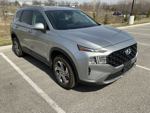 Used 2023 Hyundai Santa Fe SEL w/ Cargo Package image 4