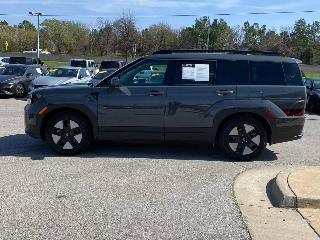 Used 2024 Hyundai Santa Fe SEL image 4