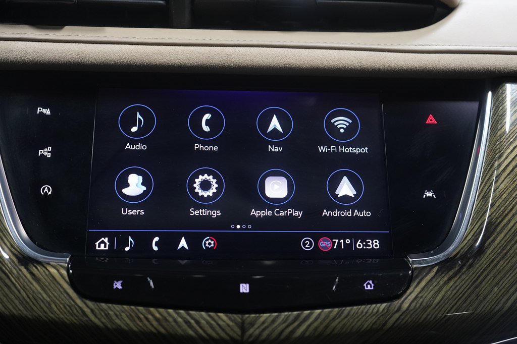Used 2020 Cadillac XT6 Premium Luxury w/ Platinum Package FWD image 14