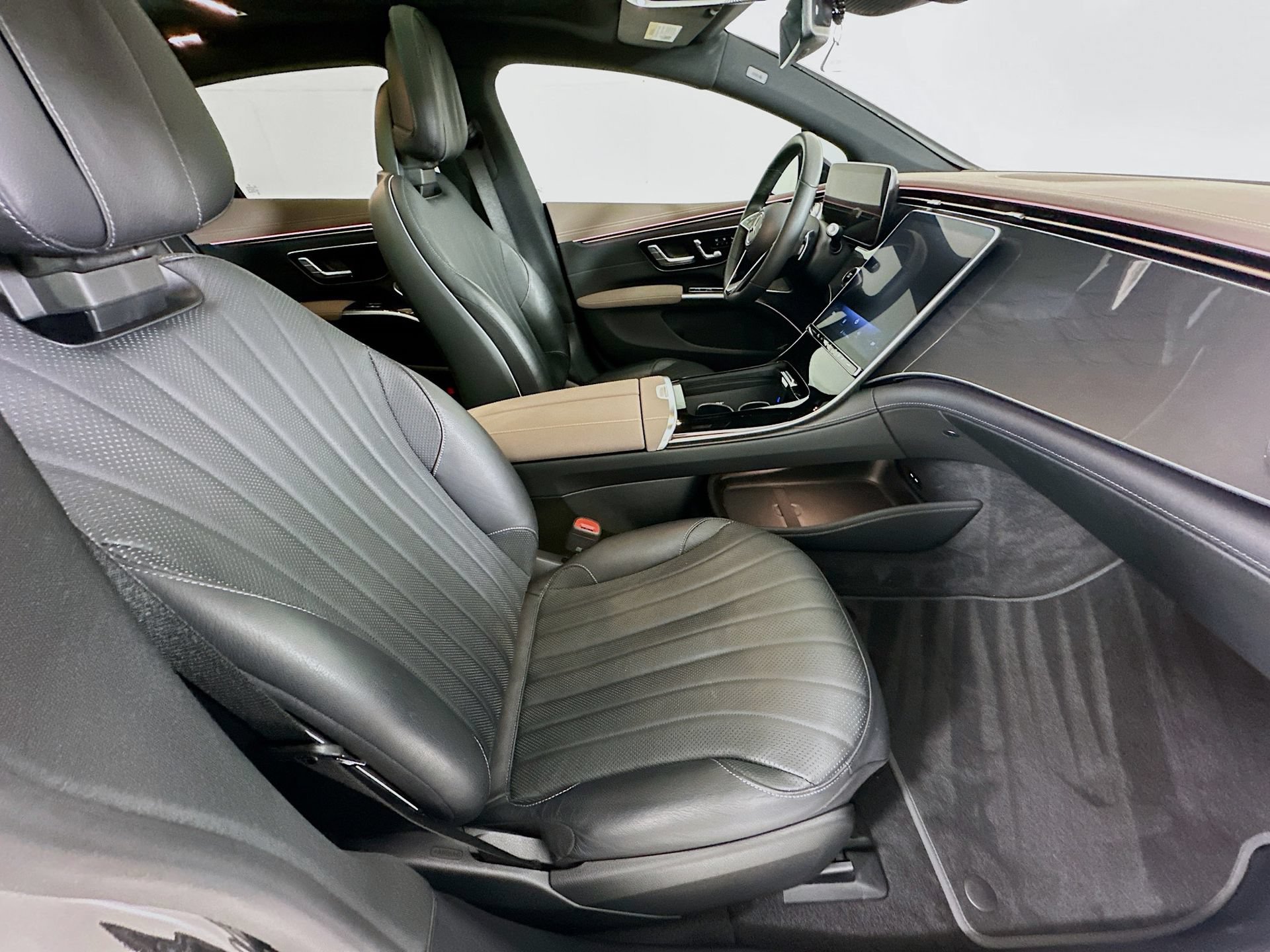 Certified 2023 Mercedes-Benz EQS 450+ Sedan image 31