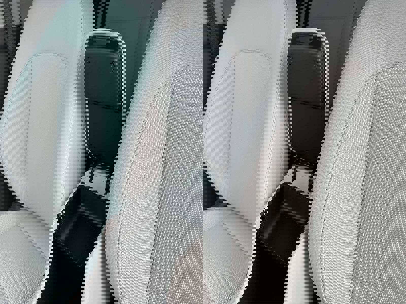 New 2025 Hyundai Kona SEL image 13