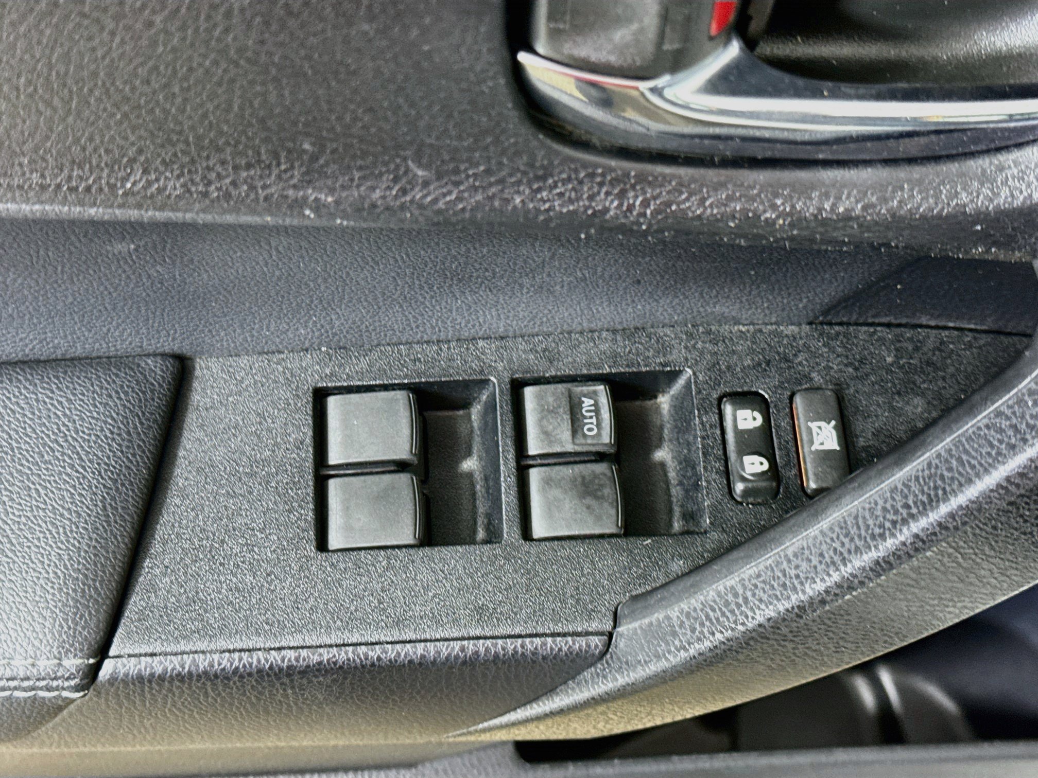 Used 2015 Toyota Corolla S FWD image 16