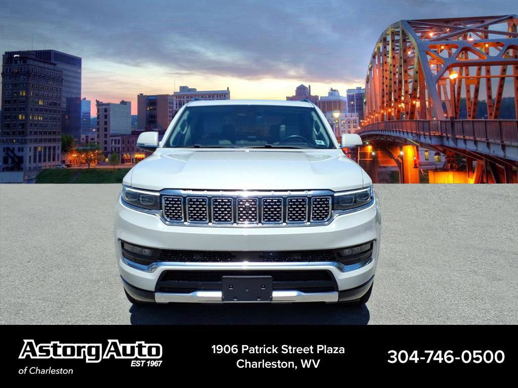 Used 2022 Jeep Grand Wagoneer Series II AWD/4WD image 8