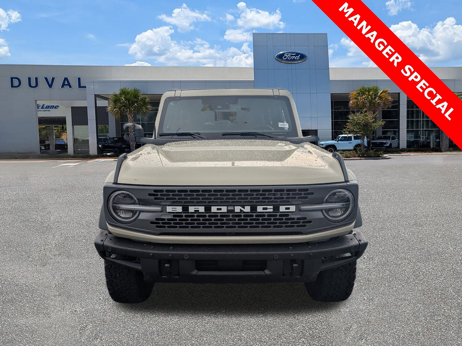 New 2025 Ford Bronco Badlands image 24