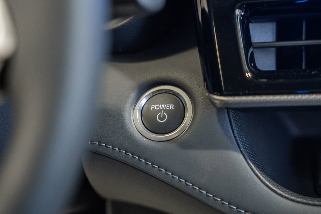 New 2026 Toyota Highlander Platinum image 30