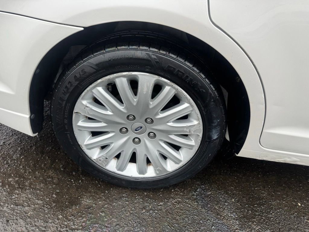 Used 2011 Ford Fusion Hybrid w/ 502A Rapid Spec Order Code image 15