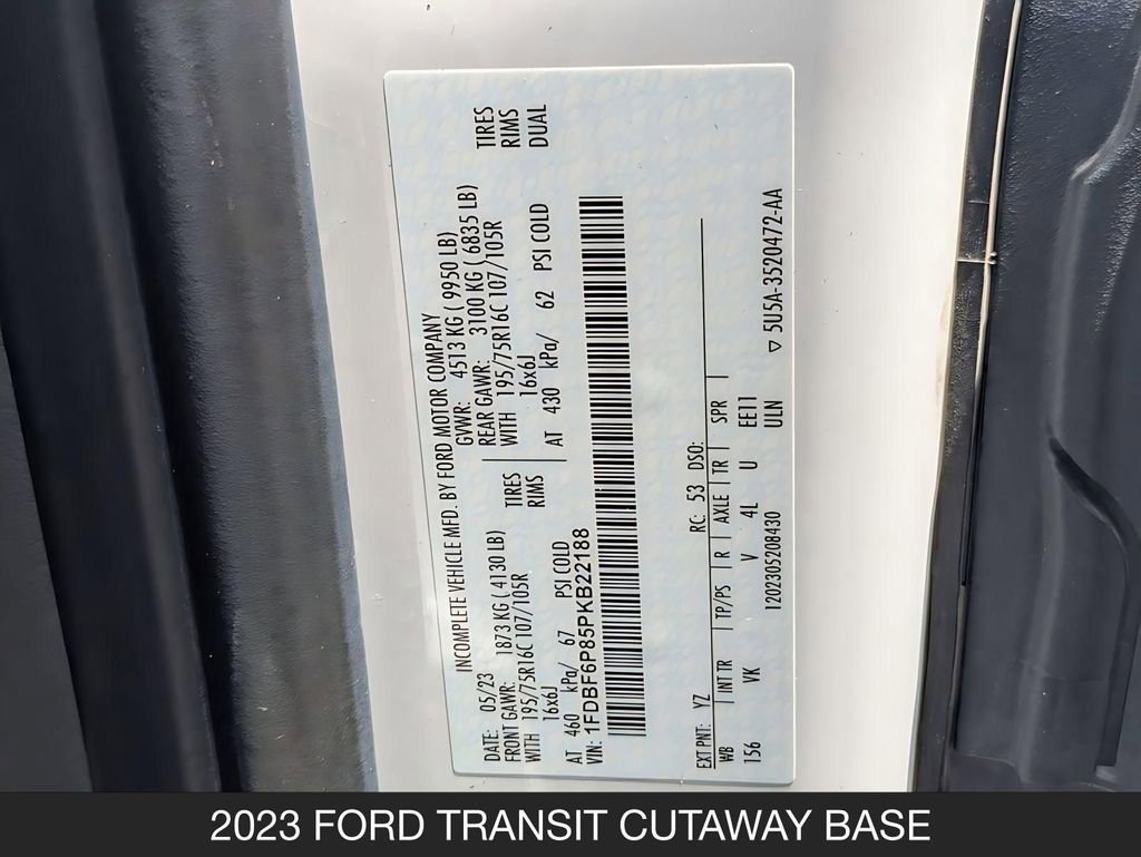 Used 2023 Ford Transit 350 DRW RWD image 21