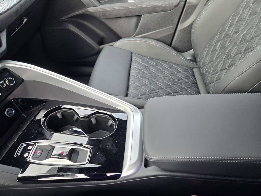 New 2025 Audi SQ5 Premium Plus image 24