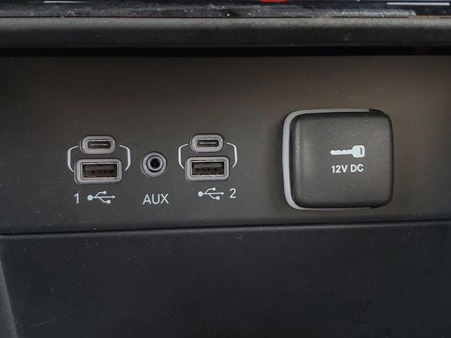 Certified 2024 Jeep Grand Cherokee L Limited AWD/4WD image 34