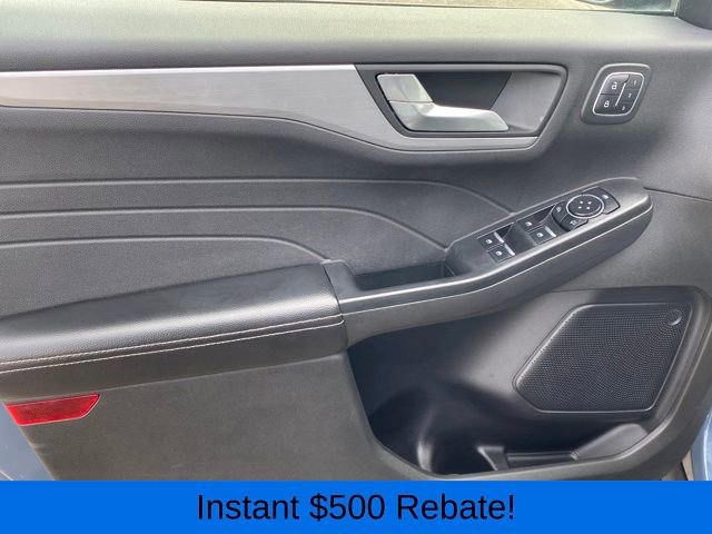 Used 2023 Ford Escape Platinum image 17