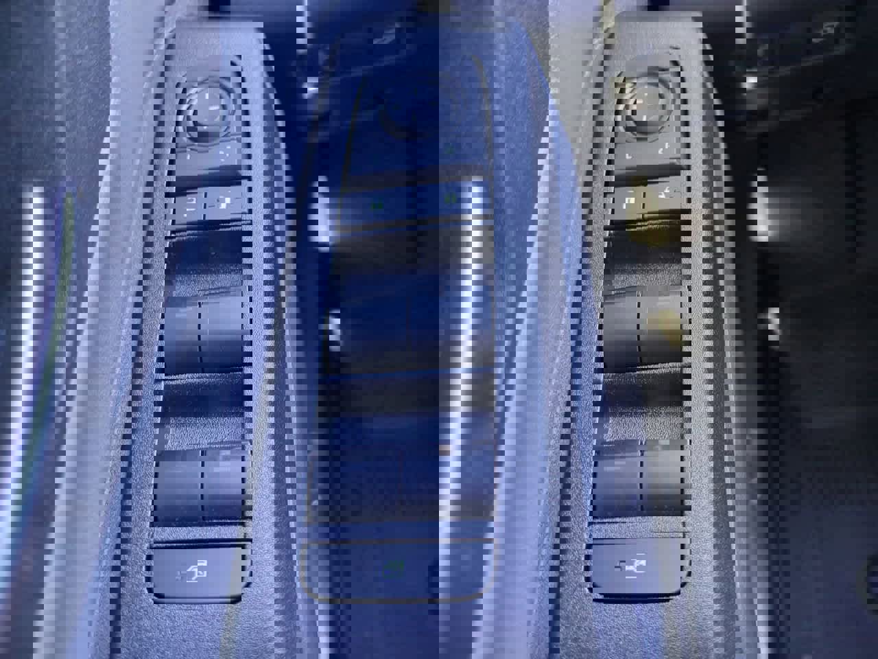 New 2026 Toyota RAV4 SE image 22