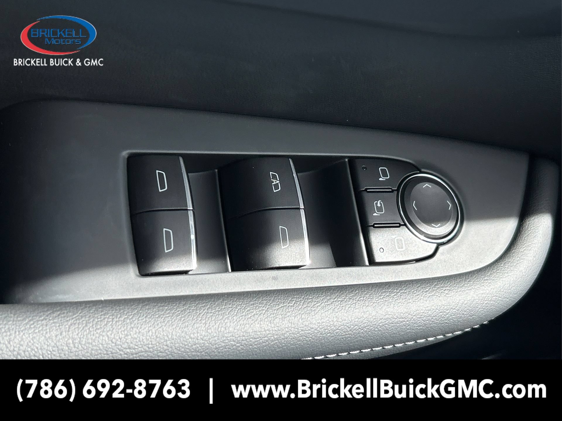 New 2025 Buick Enclave Sport Touring w/ Power Package FWD image 32