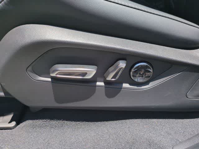 Certified 2026 Acura MDX FWD w/ Technology Package image 18