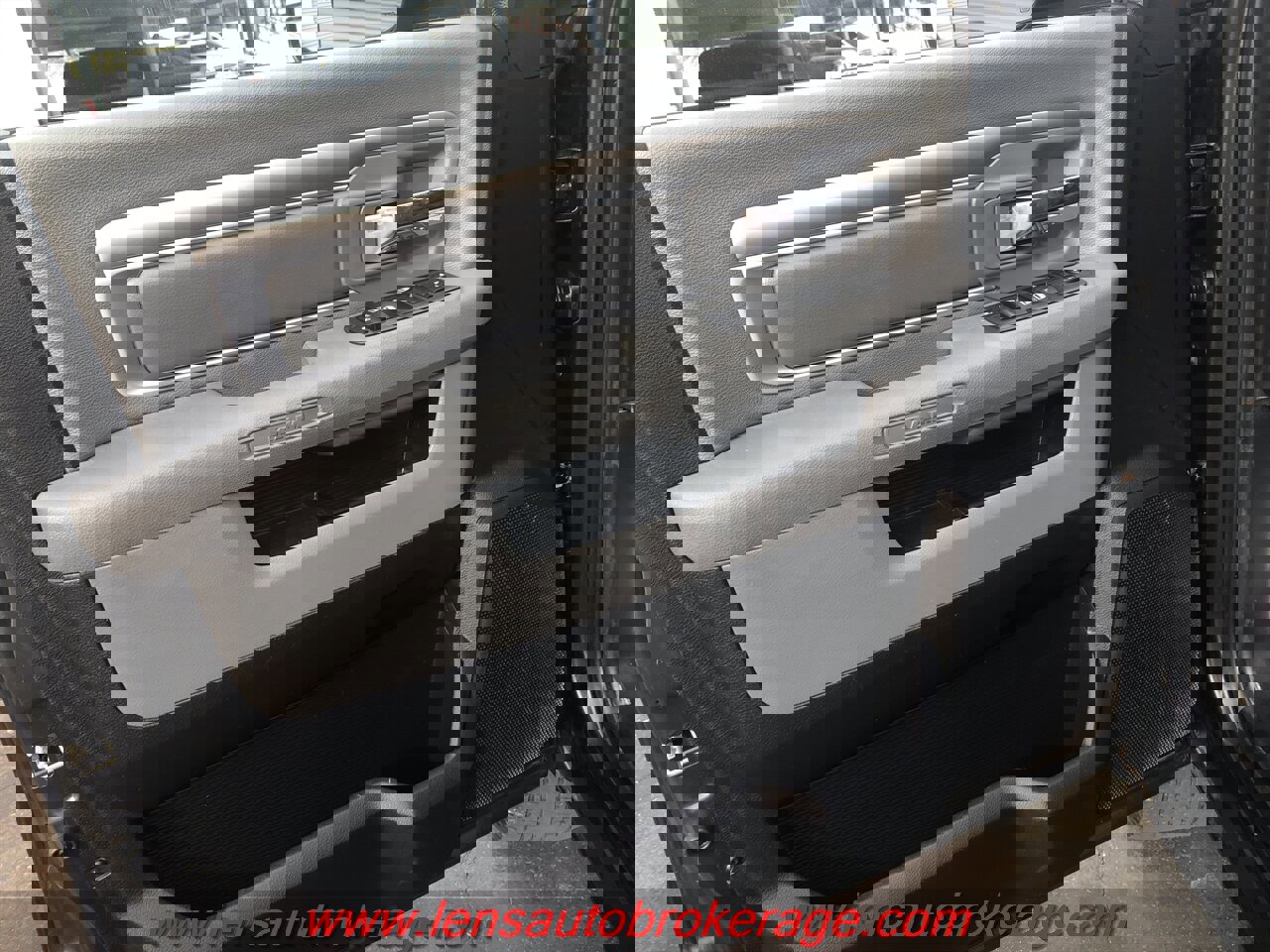 Used 2014 RAM 2500 SLT w/ Luxury Group image 9