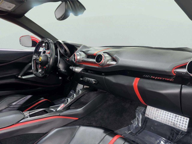 Used 2019 Ferrari 812 Superfast RWD image 57