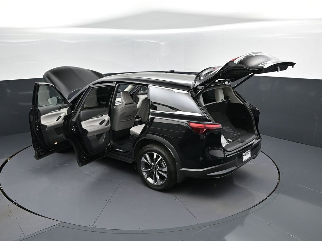Certified 2026 INFINITI QX60 Pure w/ Cargo Package image 2