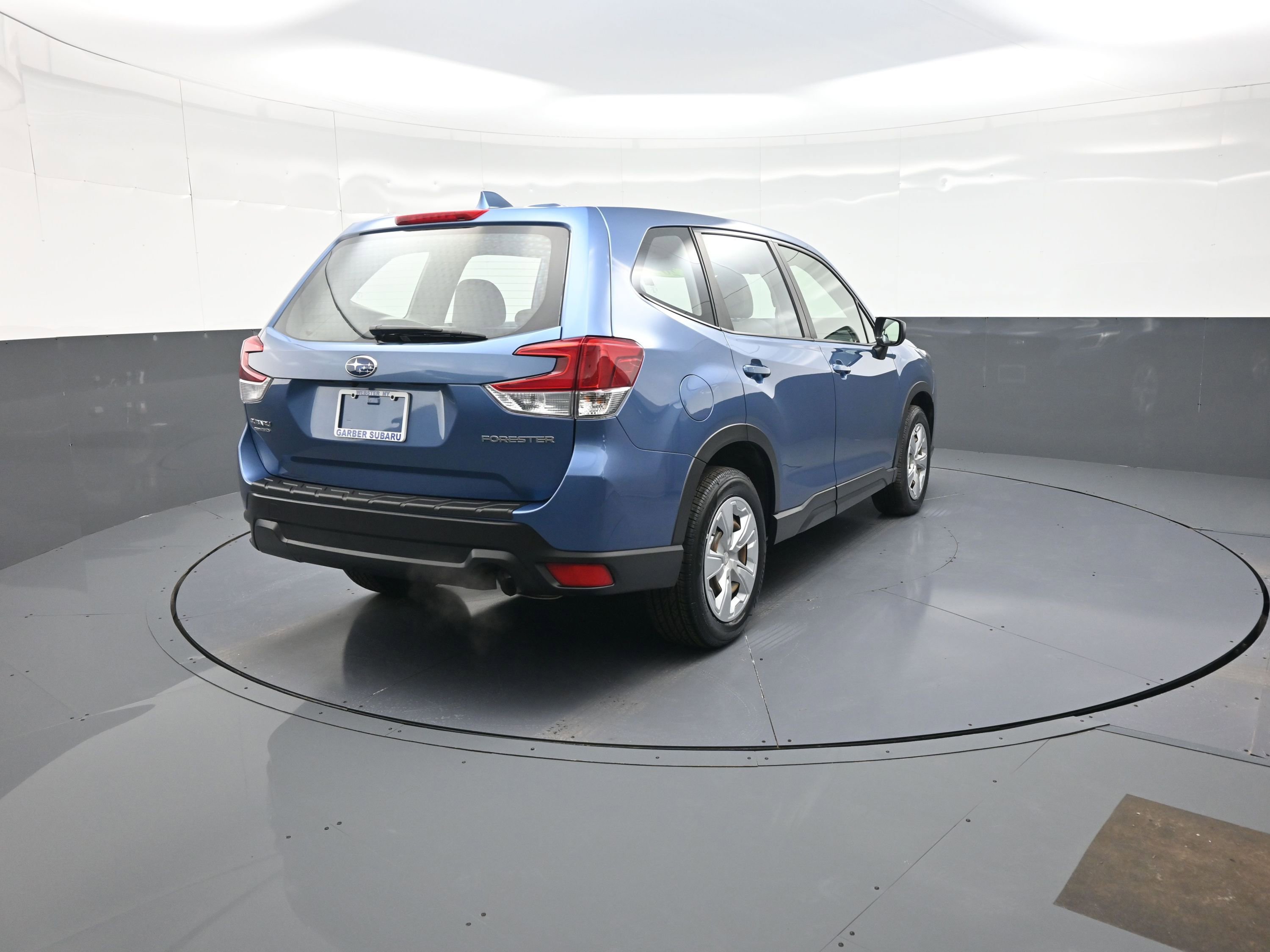 Used 2022 Subaru Forester image 3