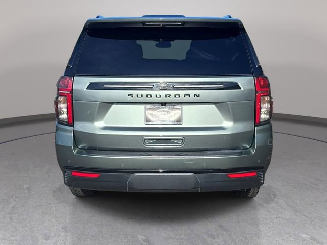 Used 2023 Chevrolet Suburban Z71 w/ Luxury Package AWD/4WD image 7